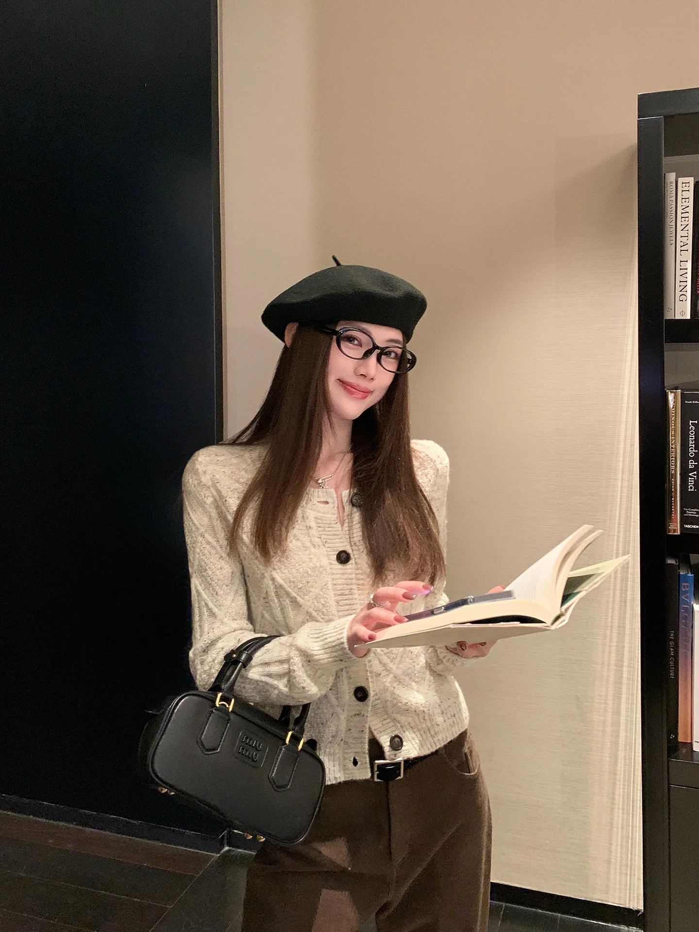 

Женский вязаный кардиган Heydle с круглым вырезом и классическим ромбовидным узором, мягкий, из смеси акрила, нейлона и полиэстера