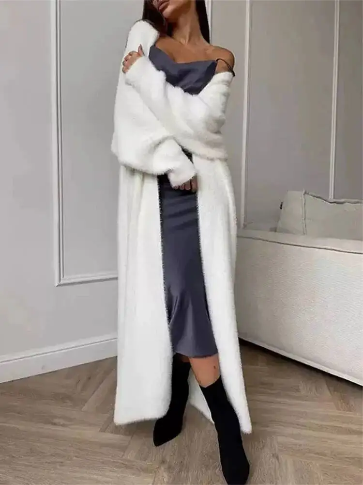 White Long Loose Knitted Cardigan Coat Women's Autumn Winter Polyester Fleece Soft Thick Street Style Pure Color Coat 3