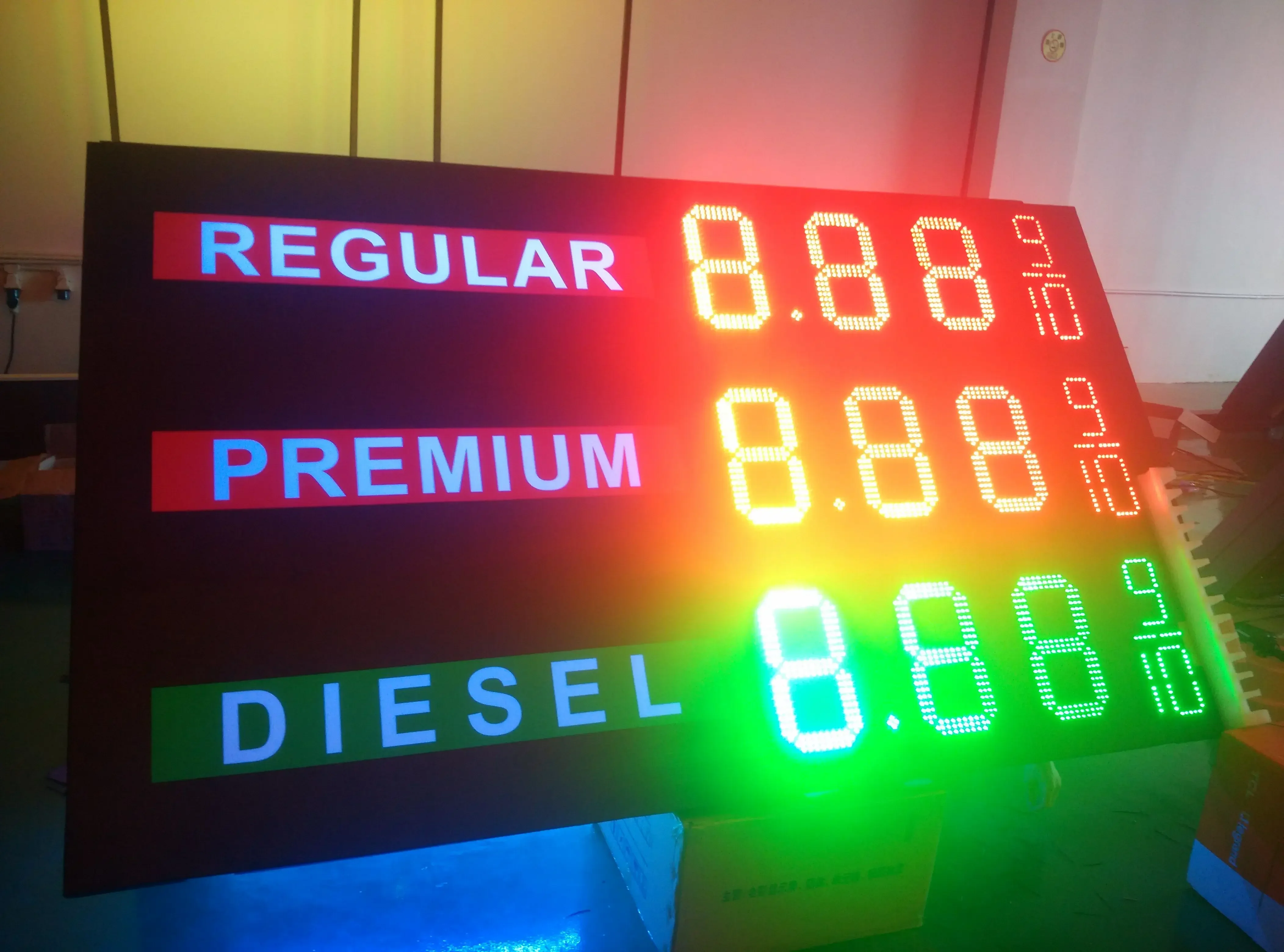 

2025/Double Side 12Inch REGULAR DIESEL 8.88 9/10 Led Gas Price LED Sign for petrol