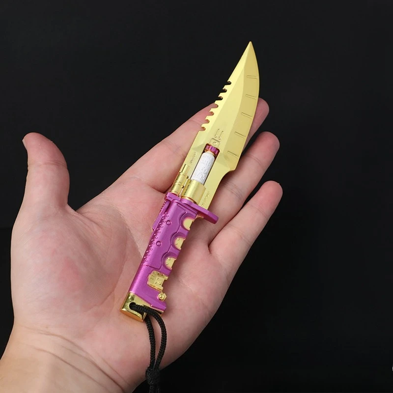 Periféricos de juego Valorant de 18cm/7,08 pulgadas, cuchillo de tiro, modelos de armas de Metal, espada samurái, colgantes decorativos, manualidades, juguetes de regalo para niños