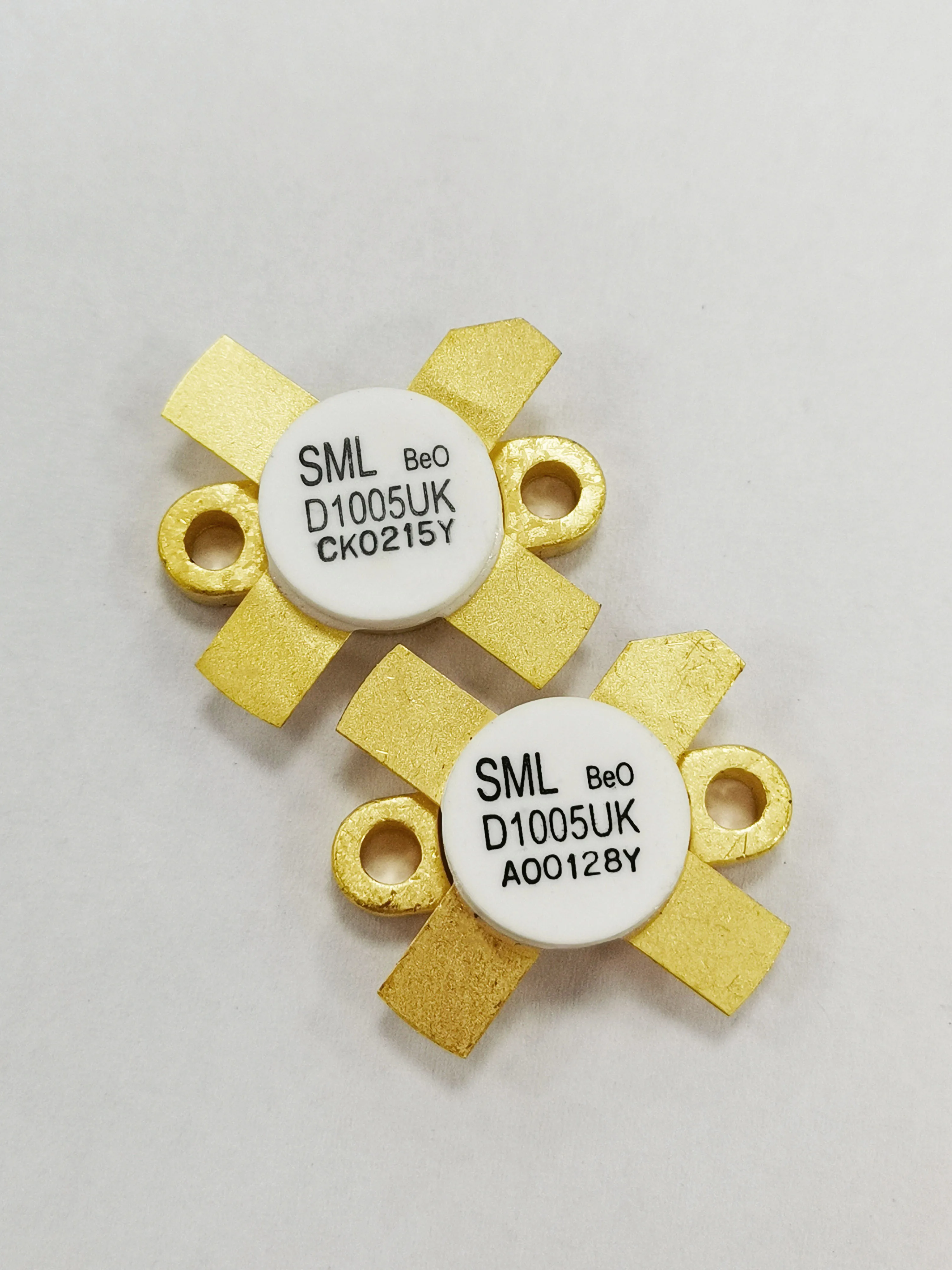 

New original D1005UK high frequency microwave RF tube quality assurance supply is complete In stock