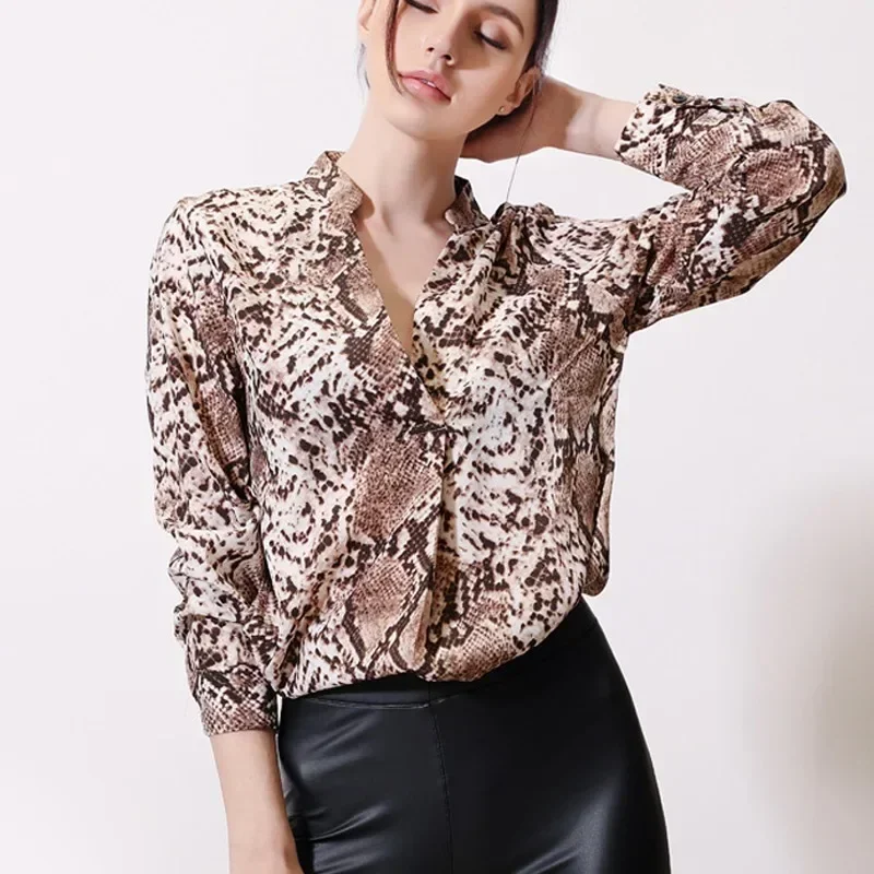 Snake Print Blouse Sexy Long Sleeve Shirt Women Unisex Tops Spring Summer 2024 New V-neck Chiffon Shirt Clothes Blusas 29664