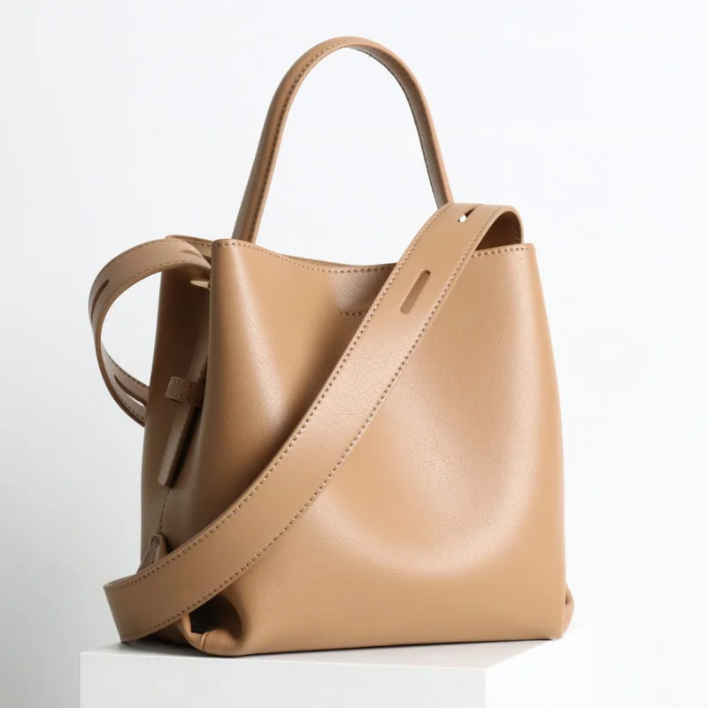 Cowhide Genuine Leather Bucket Bag trend 2024 Commuter Special-Interest  High-Grade Shoulder Messenger Handbag Women's Bags