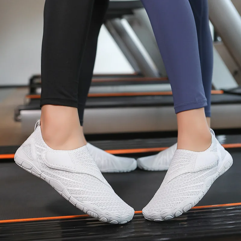 Summer New Dive Shoes Beach Shoes for Men Women Snorkeling Indoor Fitness Drifting Swimming Quick Dry Water Shoes Creek Trekking