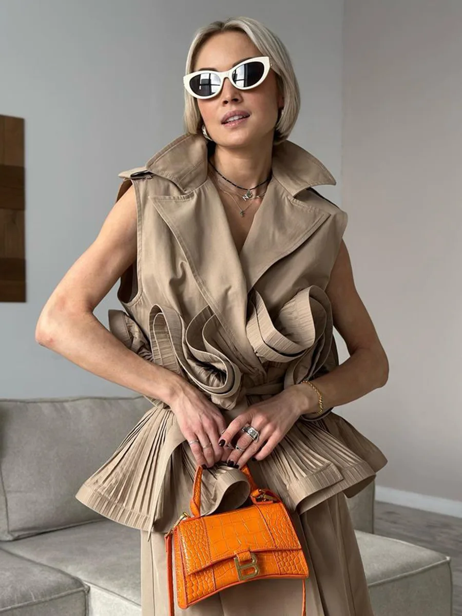 

Fashion Sleeveless Women's Blouse Irregular Folds Spliced Belt Gathered Waist Tops High Street 2025 New Clothing