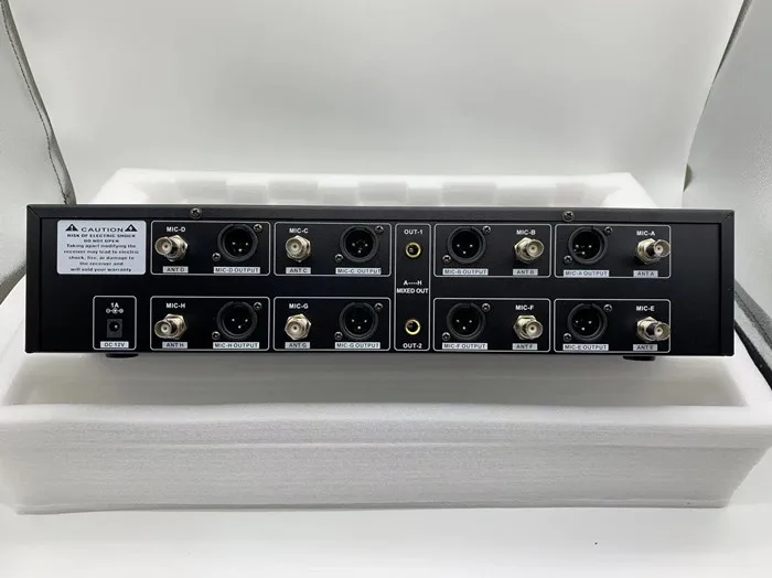 640-690 ميجا هرتز DK808 8 قناة الكاريوكي المرحلة العروة سماعة Lavalier ميكروفون لاسلكي معدات الصوت المهنية