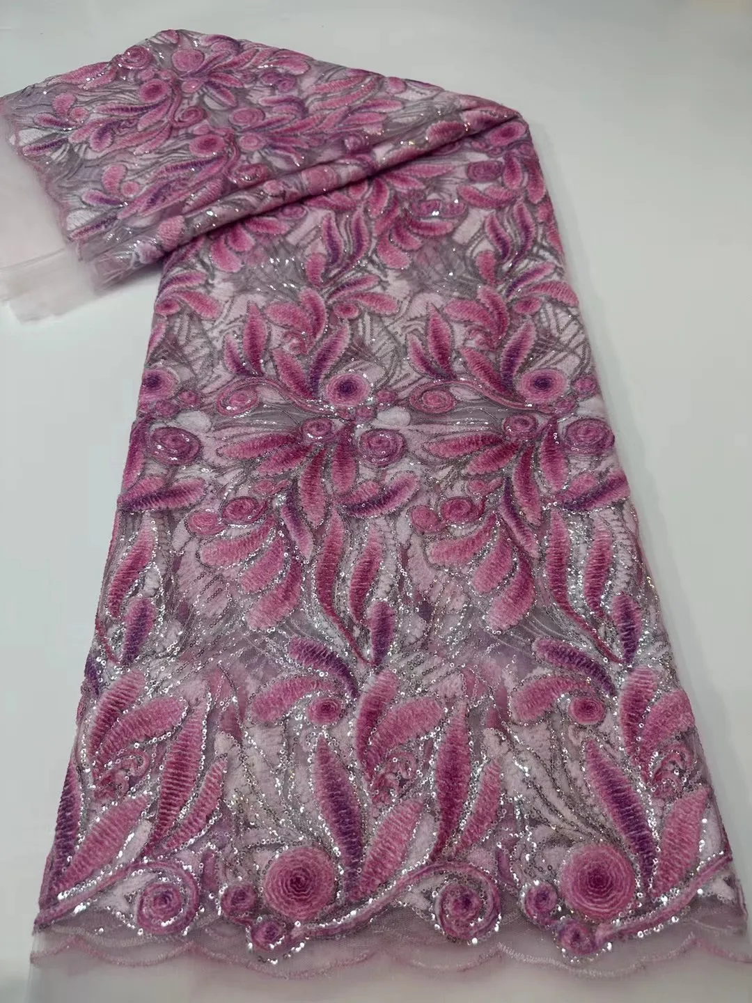 

New Design Luxury Pink Handmade Beads Sequins African Lace Fabric 2026 High Quality French Mesh Lace Fabric For Party 5Yar M94-1