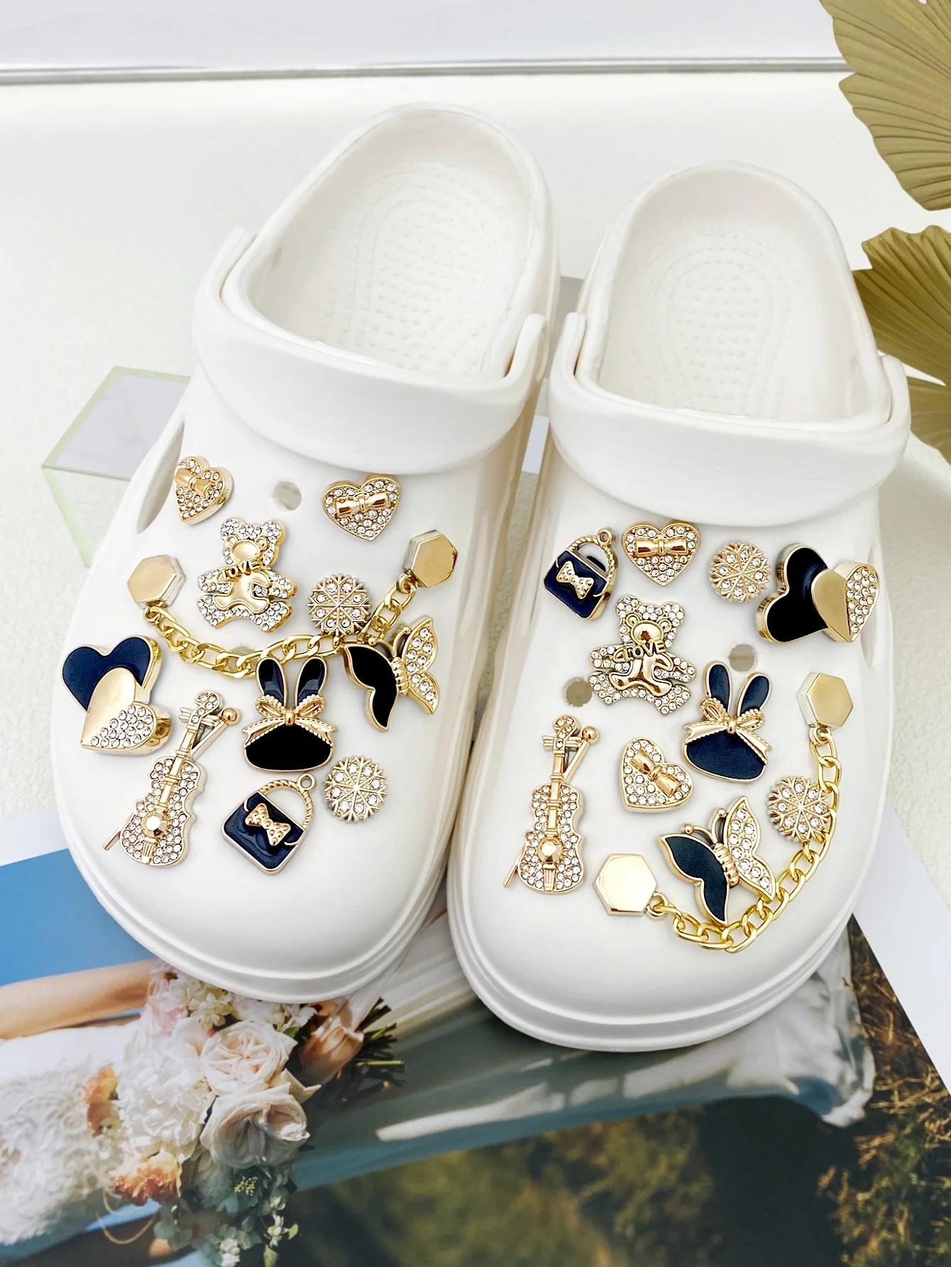22 Pieces of Black-Gold Baby Bear Shoes for DIY Casual Accessories - Fun and Multi-functional Personalized Shoe Hobbies