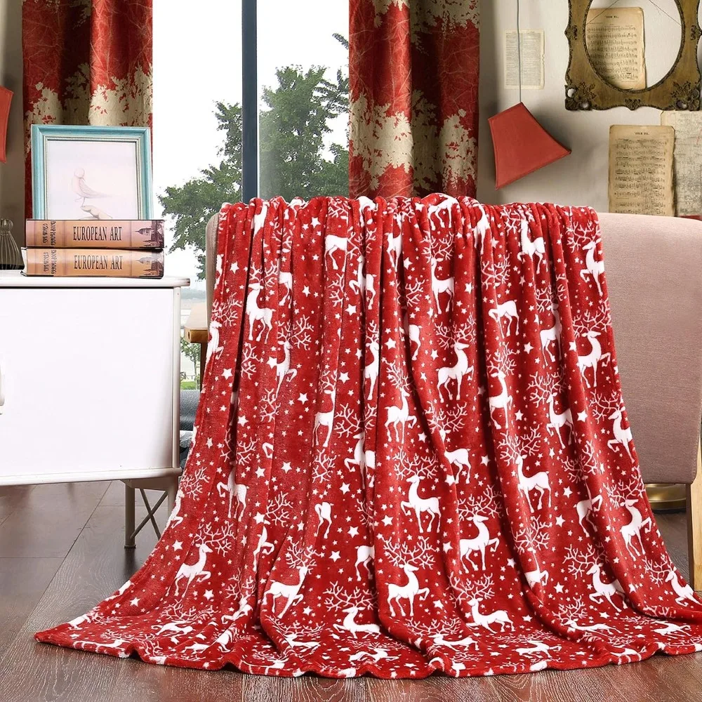 

Luxurious Velvet-Soft Christmas Reindeer Print Fleece Throw Blanket, 50 x 60 inches