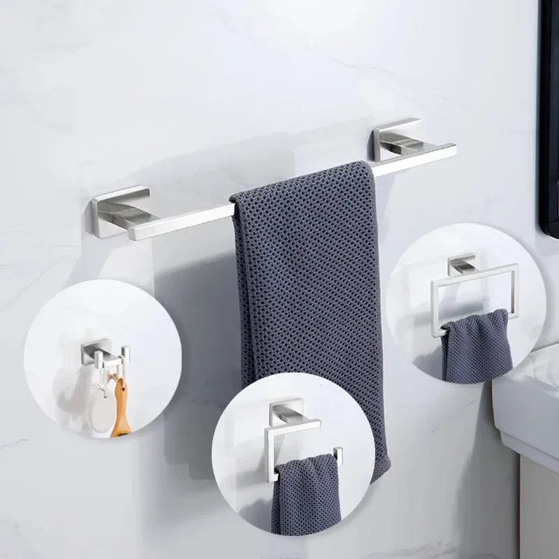 Set di accessori per il bagno in nastro oro nero Porta asciugamani in acciaio inossidabile Porta rotolo di carta Anello portasciugamani Gancio per