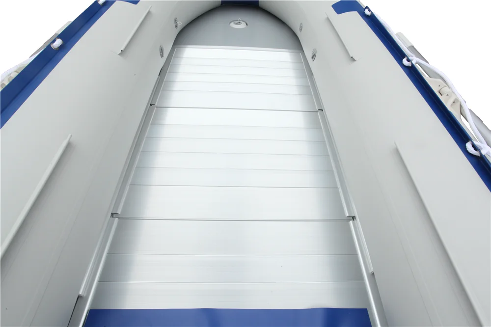 Barca in PVC con gommone a motore prodotta in Cina