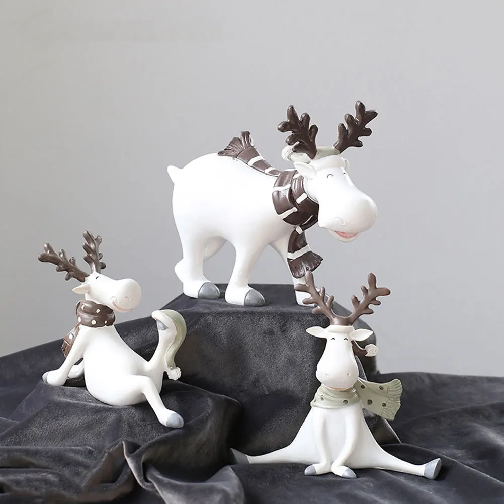 

1Pcs Resin Deer Adornment Vintage Style Fine Workmanship Compact Size Perfect for Home Office Decor Desktop Decor