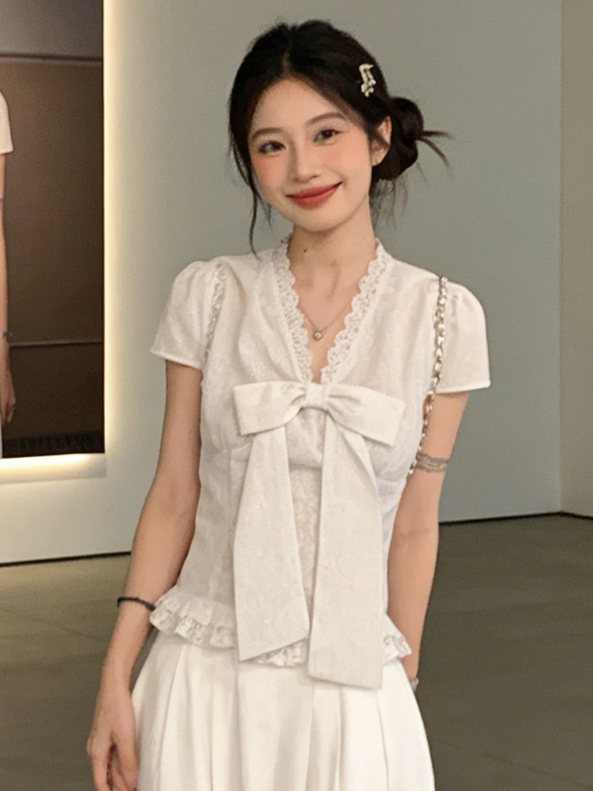 

French Style Checkered Shirt Women Summer 2026 New Pretty Short Sleeve Knot Lace Trim Top Small Asset Quality