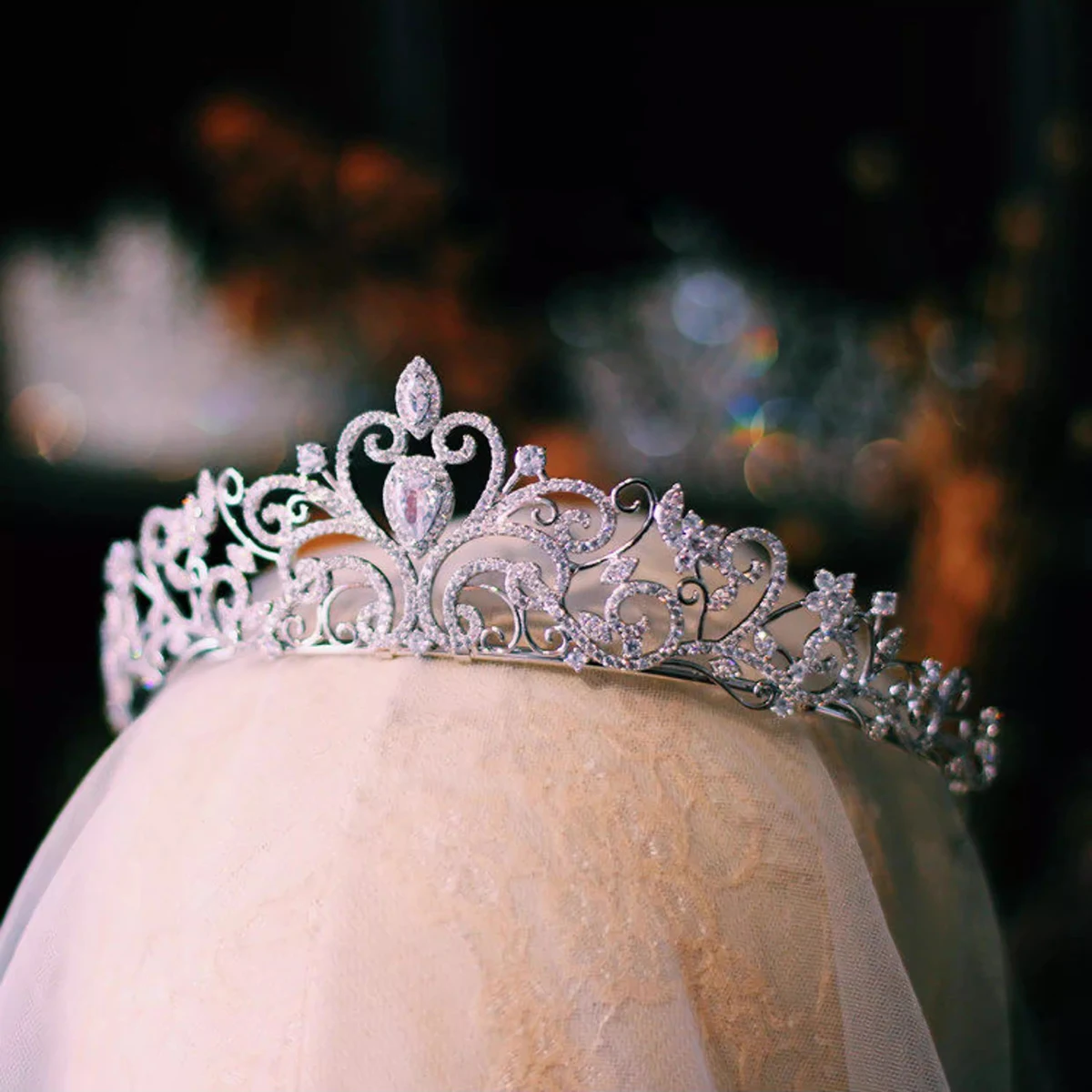 

European-Style Fairy Princess Wedding Birthday Crown Luxurious Bride Hair Accessory Main Veil Wedding Dress Headpiece Jewelries