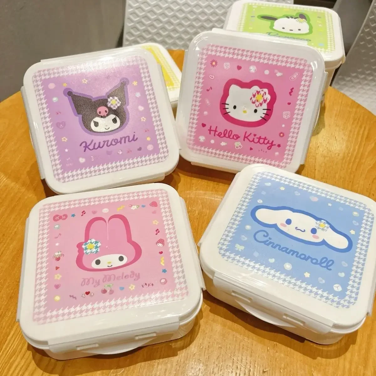 Sanrio Hello kitty Kuromi Crisper Bento Box Sealed Girl Heart Cute Cartoon Anime Food Storage Box miniso Lunch Box Gifts