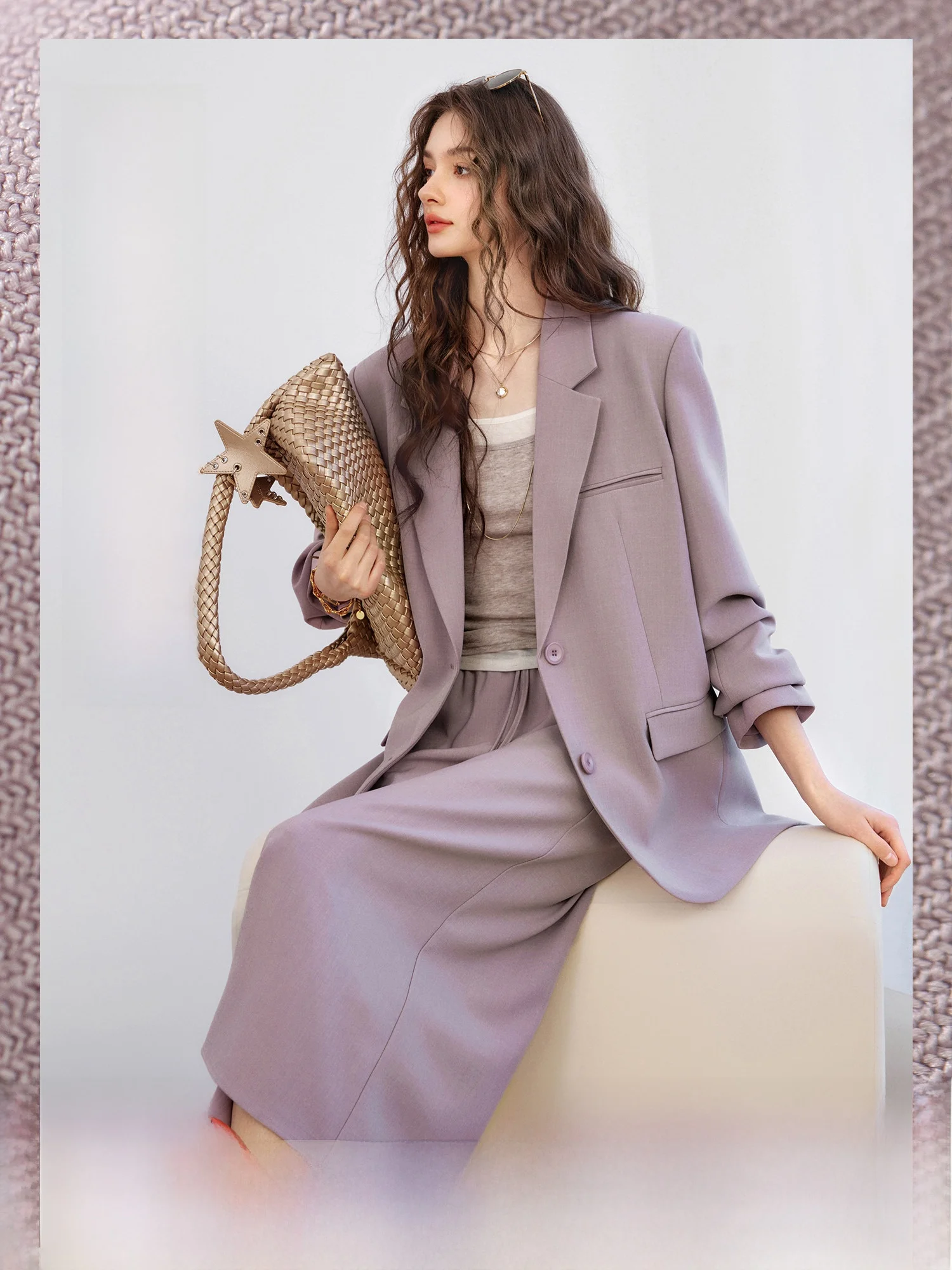 

Свободный фиолетовый женский костюм Jaet, ранняя весна 2026, новые длинные брюки, комплект с юбкой, комплект для поездок на работу, полиэфирное волокно