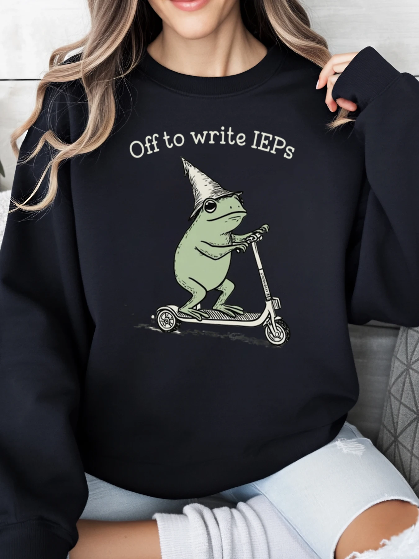 

Толстовка с лягушкой на скутере, чтобы писать, Ieps, толстовка на Хэллоуин для женщин, учителей, рабочая, повседневная, черная, больших размеров