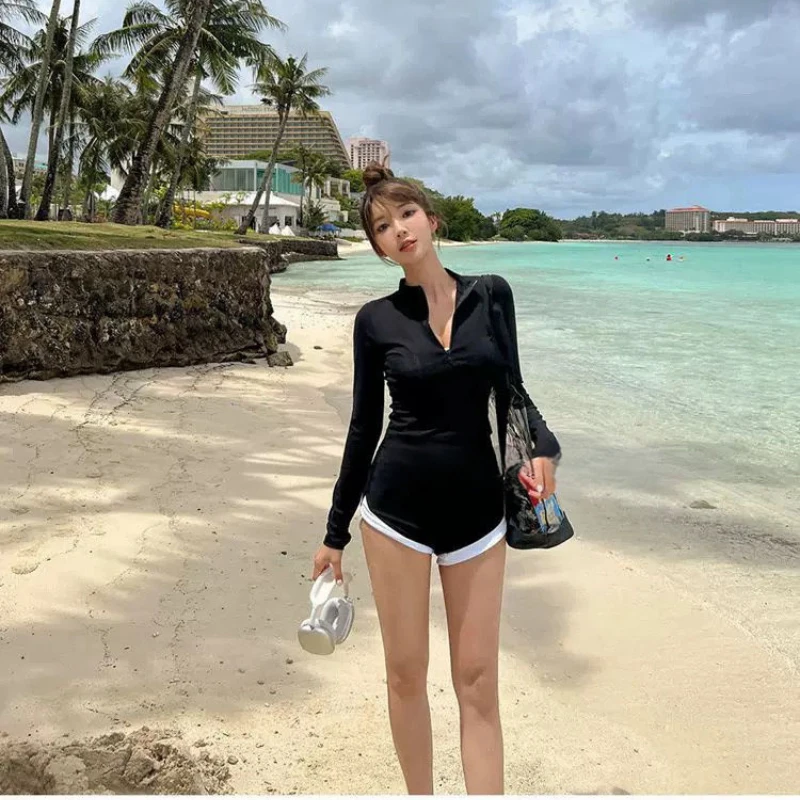 

Корейский комплект из 2 предметов, купальник, модная облегающая одежда для серфинга с длинными рукавами и шорты для плавания с высокой талией, пляжная одежда, купальный костюм для отпуска