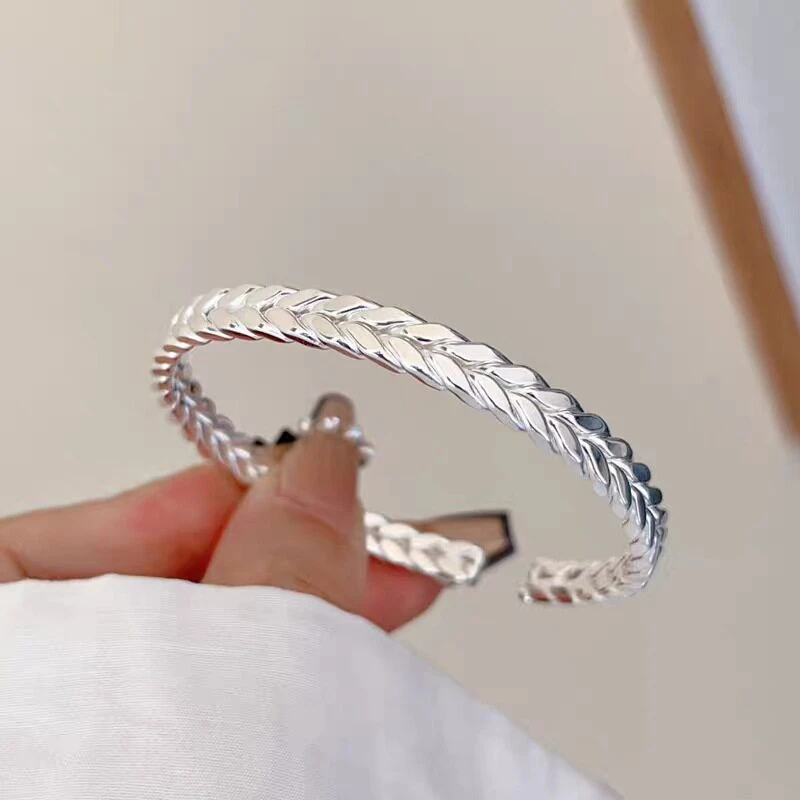 OUYADI Ladies 999 Sterling Silver Open‑End Bangle,Weave Embossed Surface,Elegant Female Wearing Fine Silver Ornament
