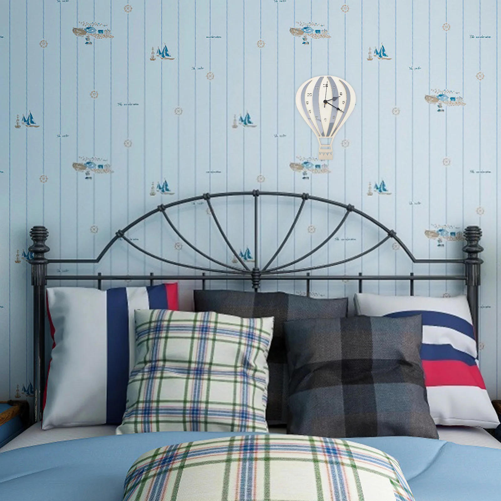 

Silent Wall Clock Hot Air Balloon Design No Ticking For Bedroom Office Decor Mute Hanging Clock Quiet Timepiece