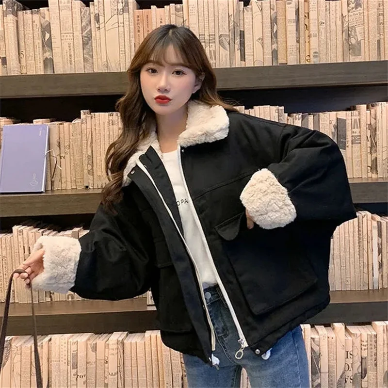 

2025 new Winter short Cotton Jacket Women Stand Collar Imitation lamb wool Coat Thick Korean Loose Student Padded Clothes JJ283