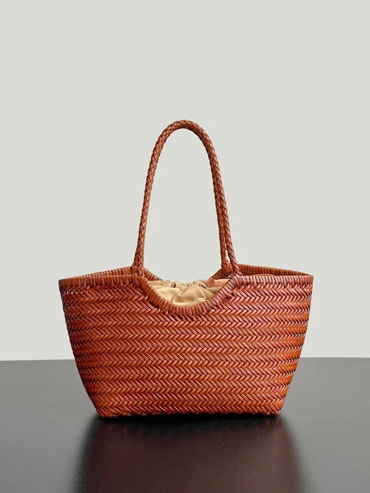 

Women's HandleBags 2025 New Summer Seaside Beach Vacation Weaving Casual Leather Shopping Bag Vintage Women Big Tote