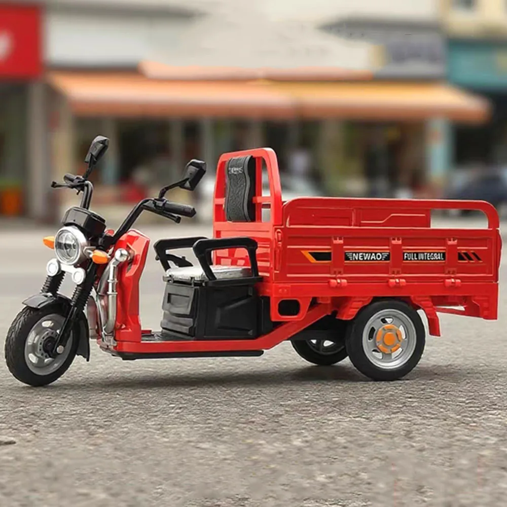 Modelli di triciclo a motore in scala 1:12 Giocattoli Auto Pressofuso in lega Ruota Girata Deflettore Può abbassare Tricicli in miniatura Regali per adulti per bambini
