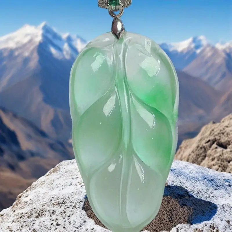 

Jadeite high ice fluttering green golden branches jade leaf pendant jade pendant women's new leaf jade for wife's birthday