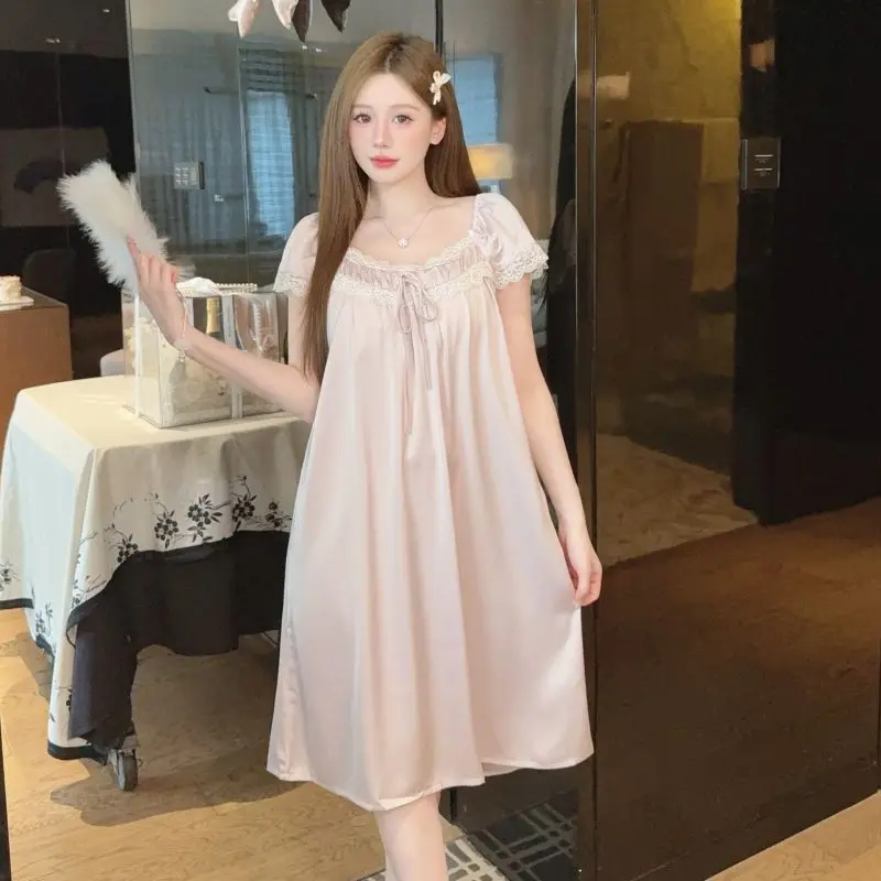 

Лето 2025 г., сексуальное кружевное нижнее белье с v-образным вырезом, шелковые атласные ночные рубашки для женщин, корейская милая одежда для сна, ночное платье, ночная рубашка, домашняя ночная рубашка