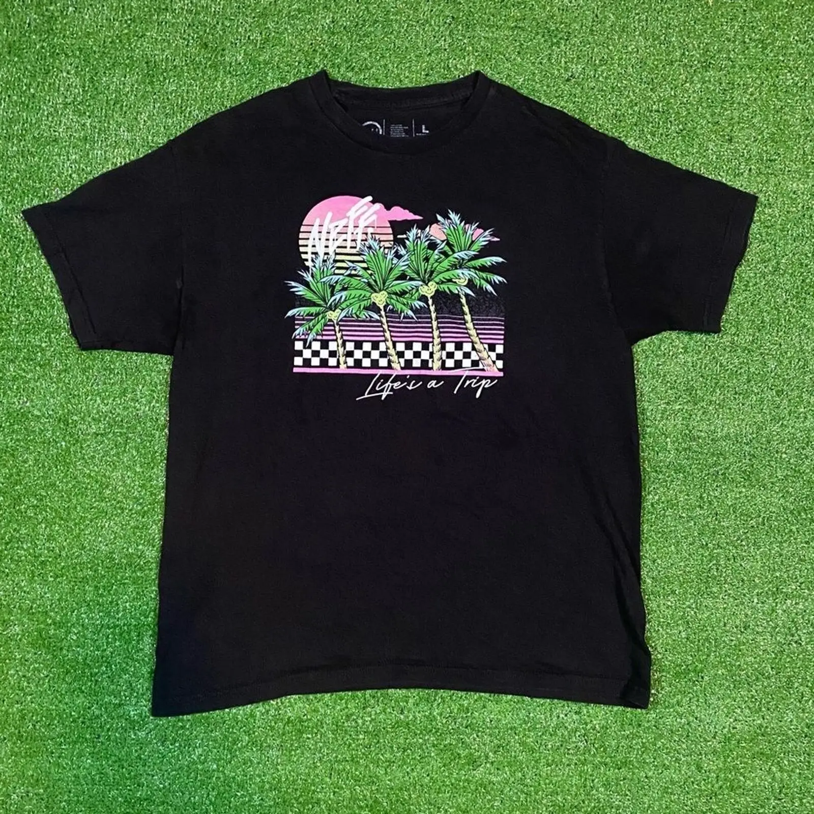 Neff Life’s a Trip Retro Palm Trees Tee Black Lg