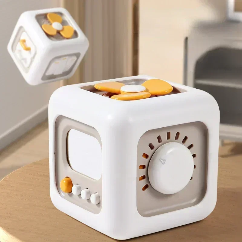 Montessori Activity Cube 6
