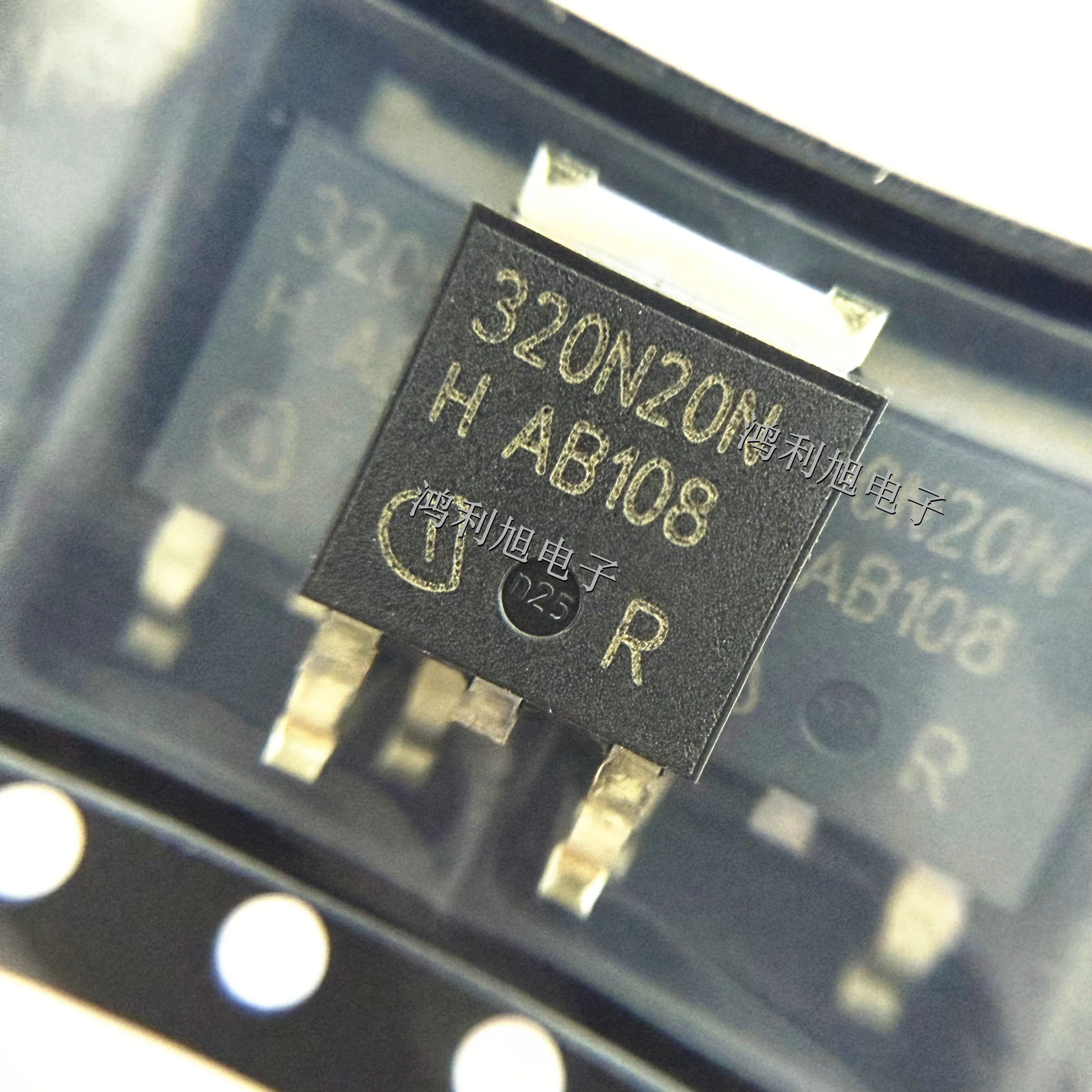 

5 шт./лот IPD320N20N3G TO-252-2 МАРКИРОВКА; 320N20N N-канальный МОП-транзистор 34A 200 В Рабочая температура:- 55 C-+ 175 C