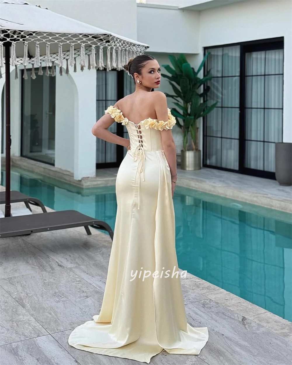 Индивидуальные современные стильные элегантные платья ручной работы с цветочными складками, прямые длинные платья с открытыми плечами, одинаковые платья для особых случаев на заказ