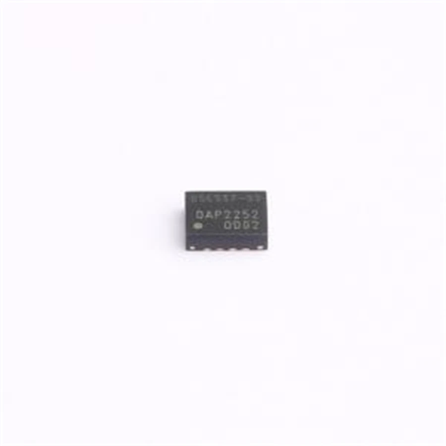 

5PCS/LOT DSC557-0334FI1 (Clock/Timing)