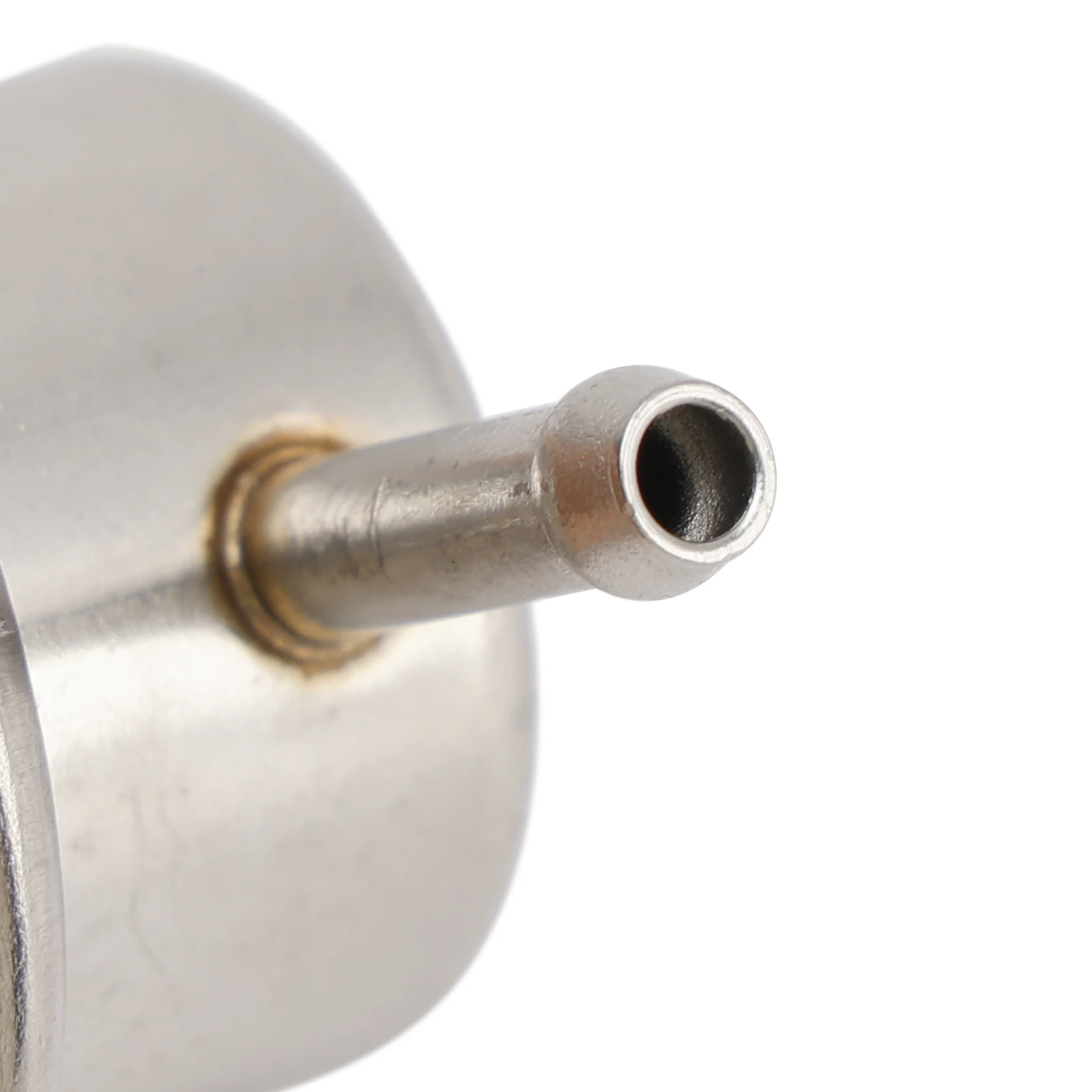 Areyourshop Fuel Pressure Regulator 9404583 for Volvo S40 V40 1.9T 2000 2001 2002 2003 2004 5