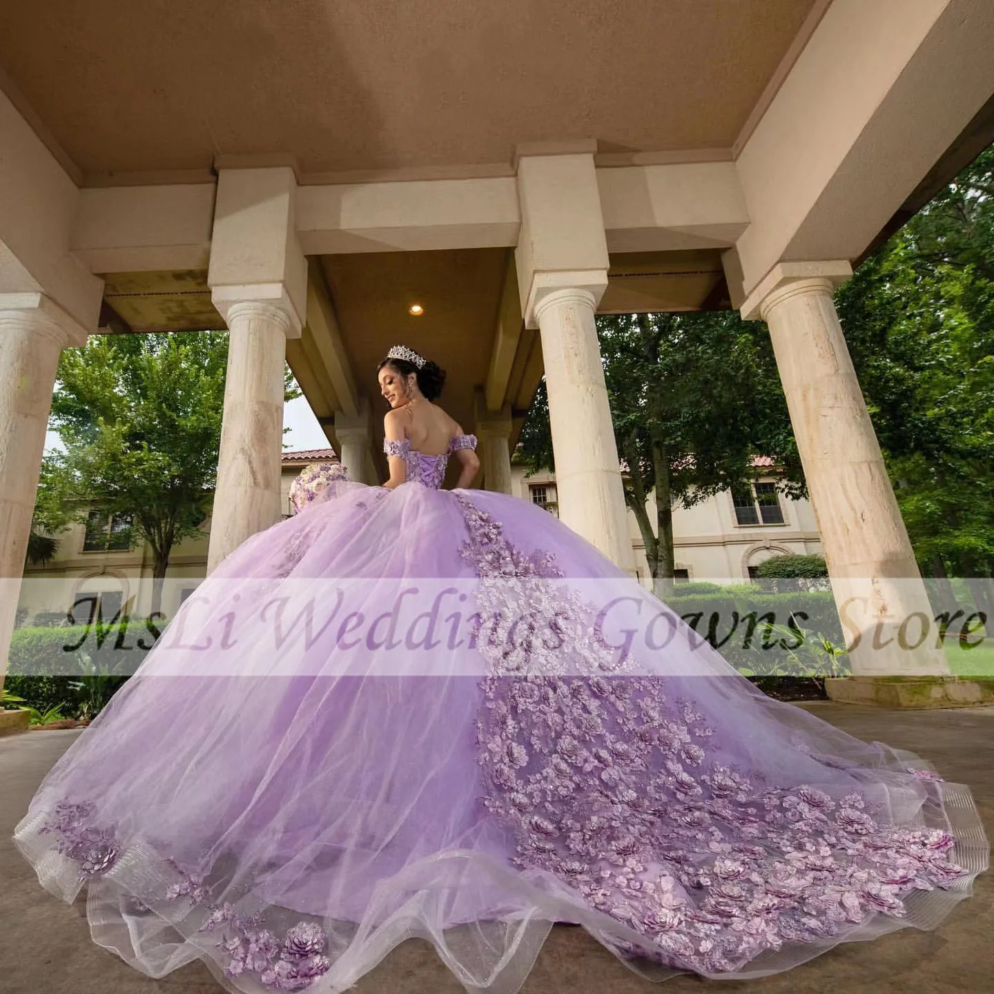 

Lavender Quinceanera Dresses Ball Gowns For Sweet 16 Girls Beads Appliques Graduation Gown Lace UP Vestidos De 15 Años