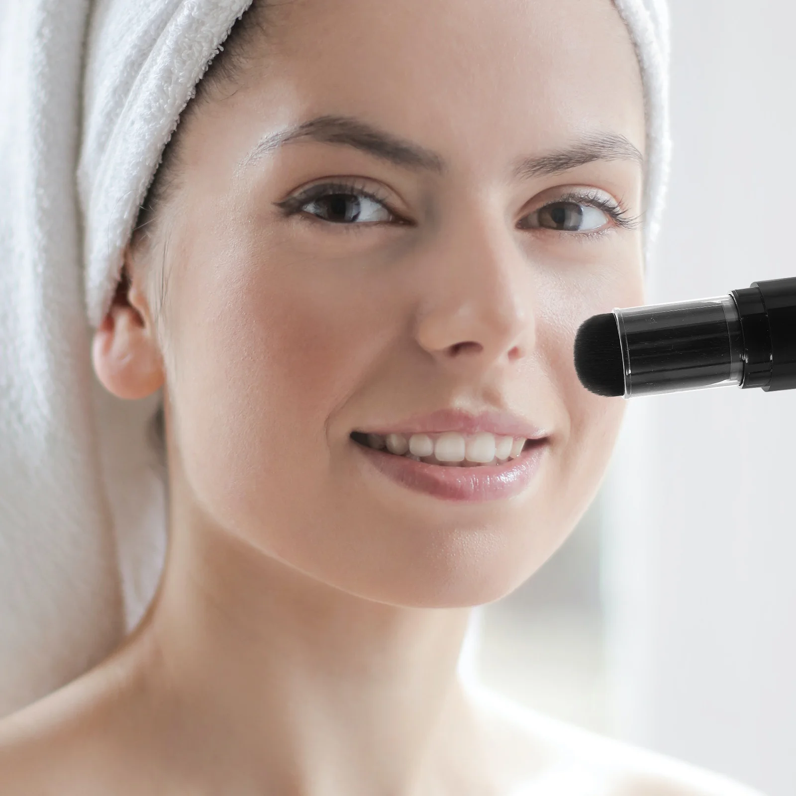 

Durable Portable Powder Brush for Makeup Loose Powder Foundation Blush Travel Tool Foundation Makeup Supplies Blush Brush