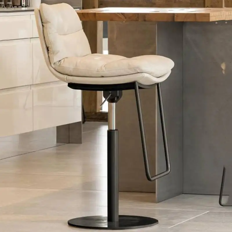 Рисунок 2 - Регулируемые кожаные барные стулья