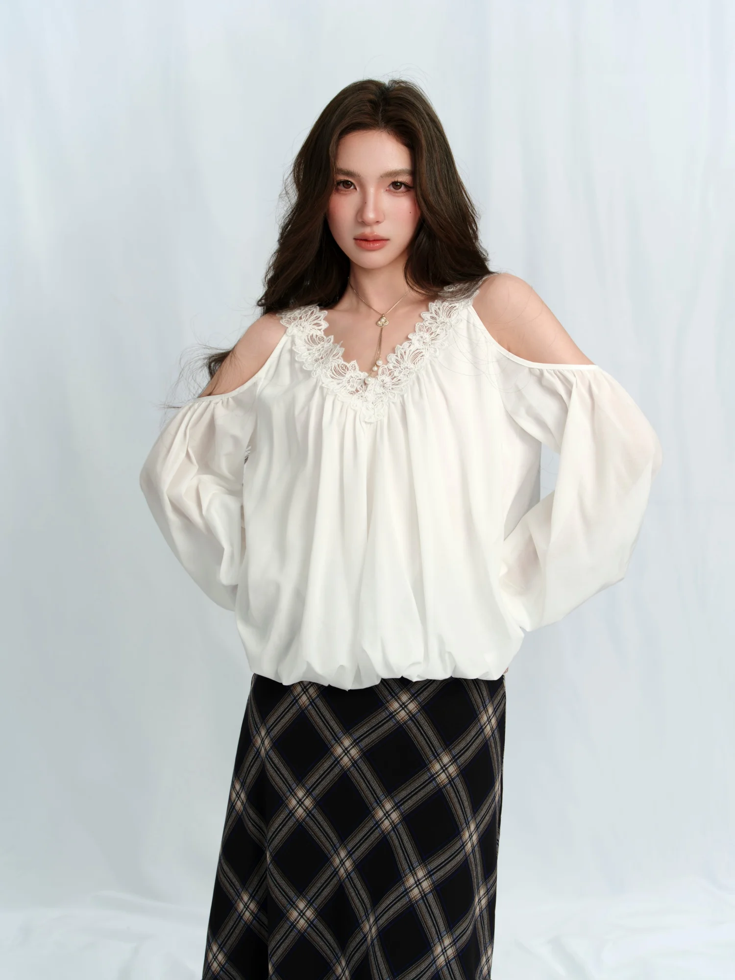 

Korean Sle Two-Tone Lace Trim oulder Bared irt Spring Summer Polyester Acetate Blend Bubble Sve Floral Collar Women'...