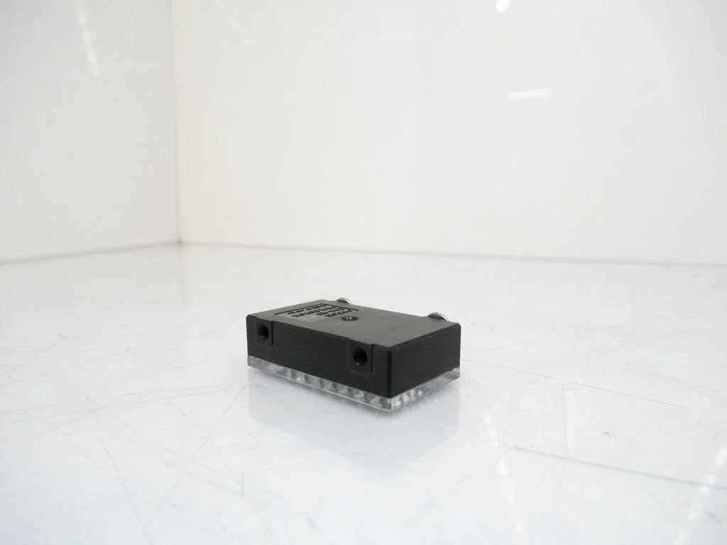 E39-R3 Reflector For Omron E39-R3 Photoelectric Sensor New