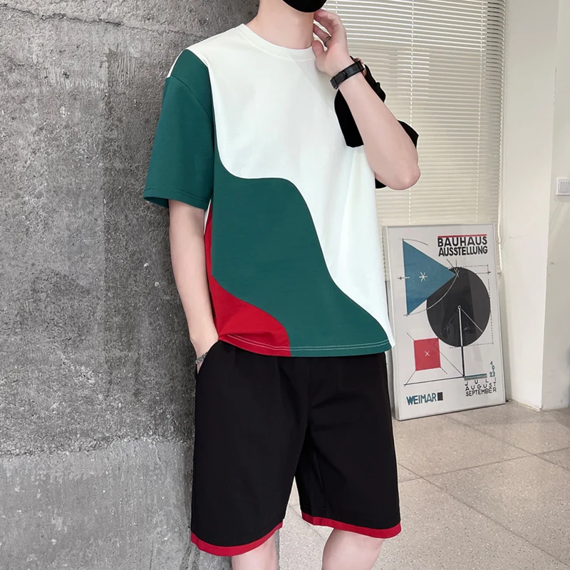 

Летний мужской спортивный костюм: модный комплект из футболки с коротким рукавом и шорт, двухсоставный повседневный спортивный костюм из полиэфирного волокна.