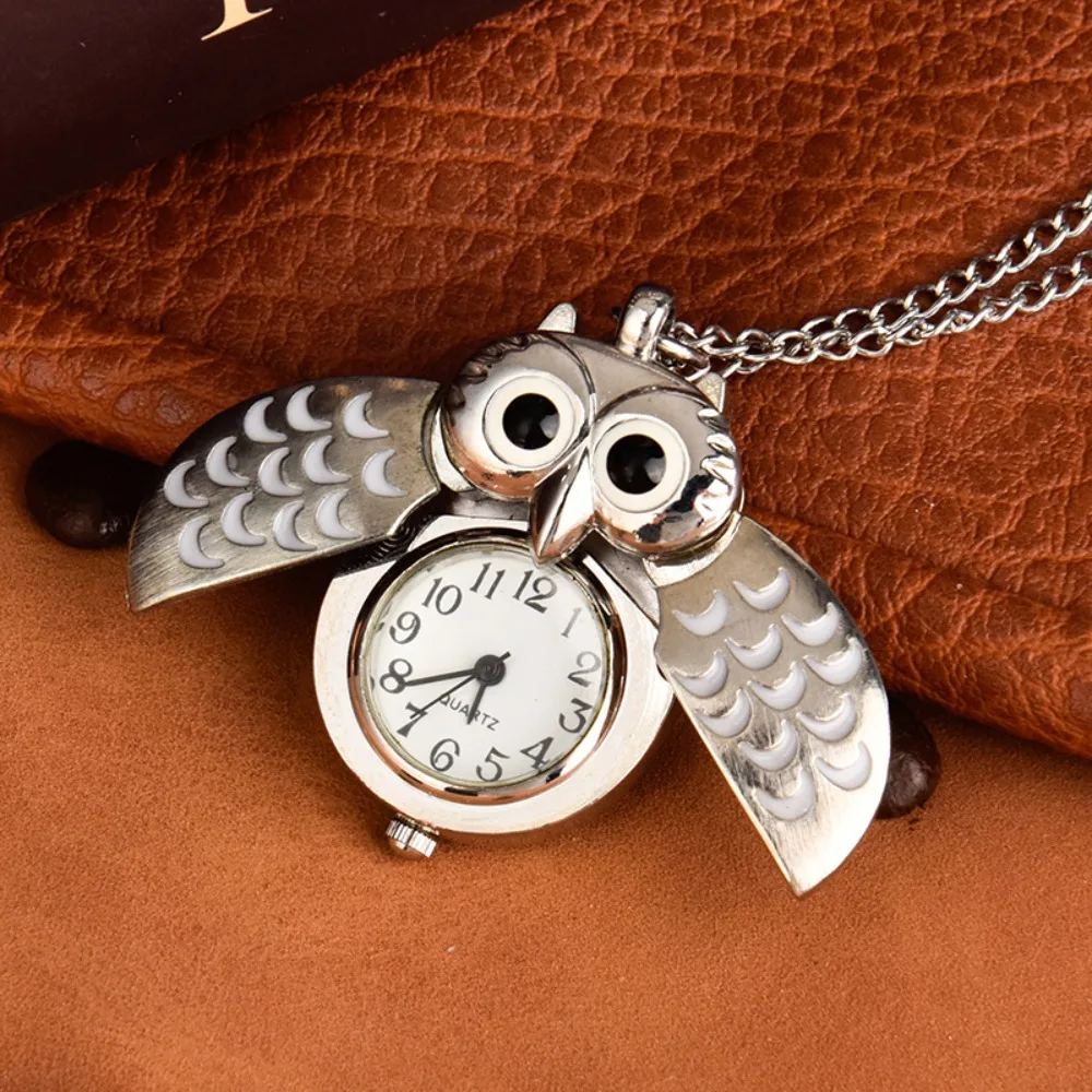 Fashion Flip Style Necklace Hanging Watch Small Cartoon Keychain Pocket Watch Cute Owl on Chain Children's Watches Daily Wear