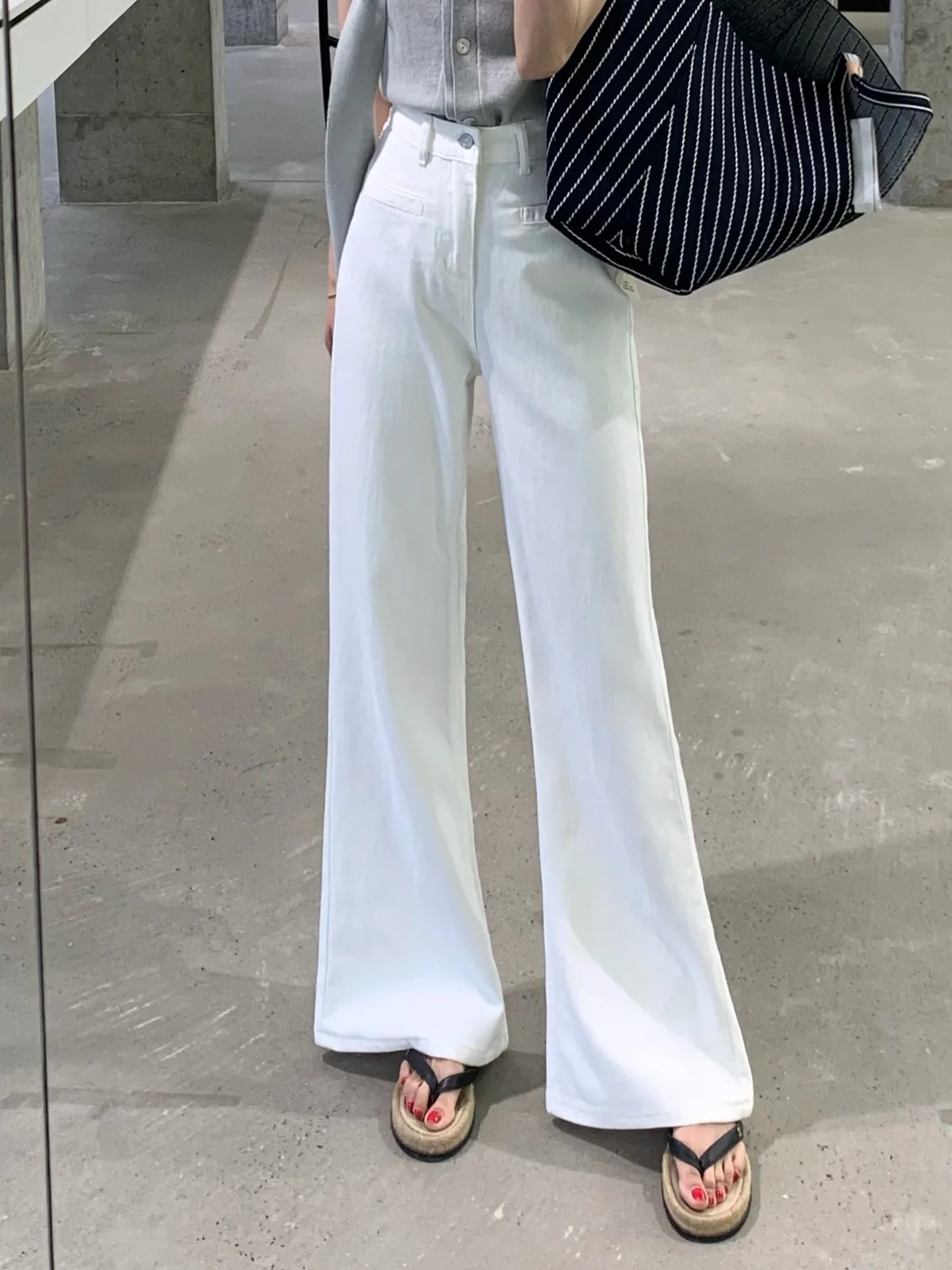 ZHISILAO White Flare Jeans Women Vintage Boyfriend Chic Full Length Denim Pants Streetwear 2024