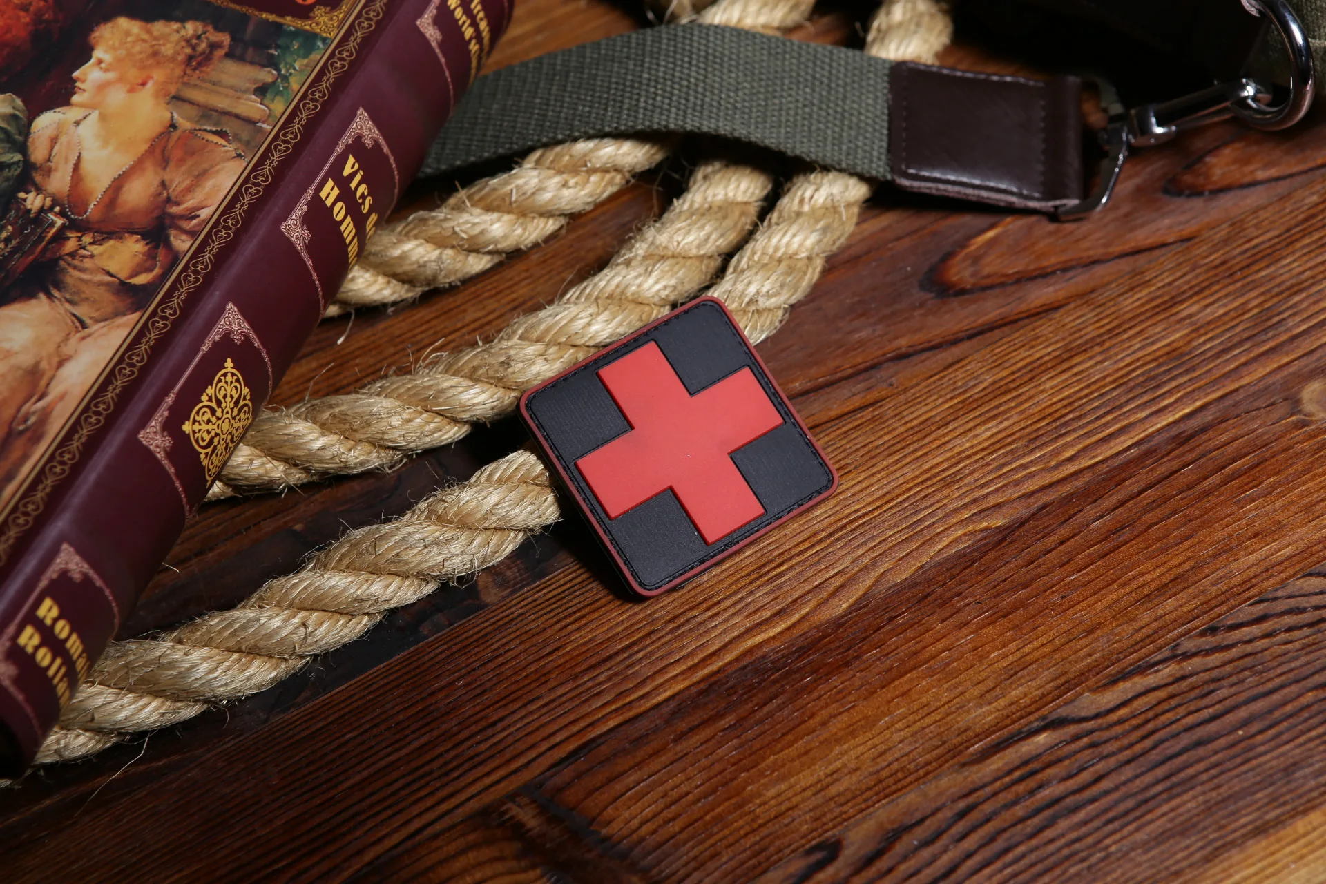 Cross Shaped Soft Rubber PVC Patch Medical Red Cross Rescue Morale Armband Backpack Clothing Decoration Accessorie Cloth Patches