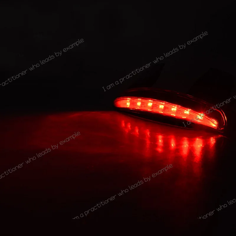 ハーレー XL883/1200LED ブレーキライト用オートバイアクセサリー オートバイリアフェンダーテールライト