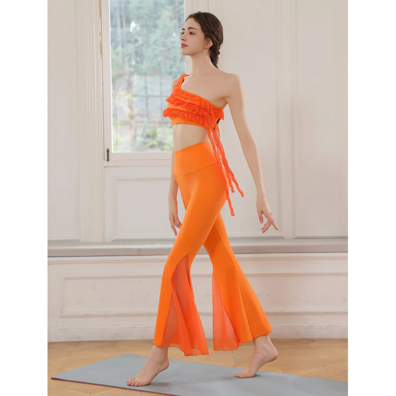 Yoga Clothes Sports Vest Set Women's Oblique Single Fungus Edge Shock-proof Fitness Bra Underwear Trumpet Dance Practice Pants