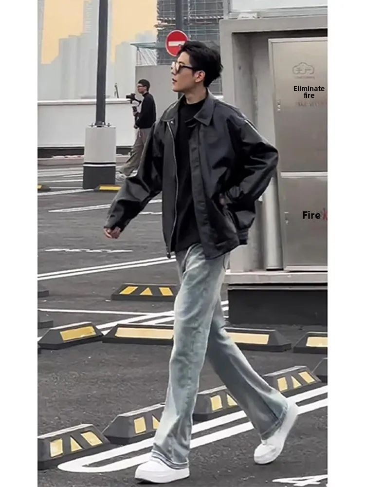 

Мужской мотоциклетный кожаный комплект курток и брюк, пальто из искусственной кожи в американском стиле ретро, молодежное модное ветрозащитное длинное свечное пальто на молнии...