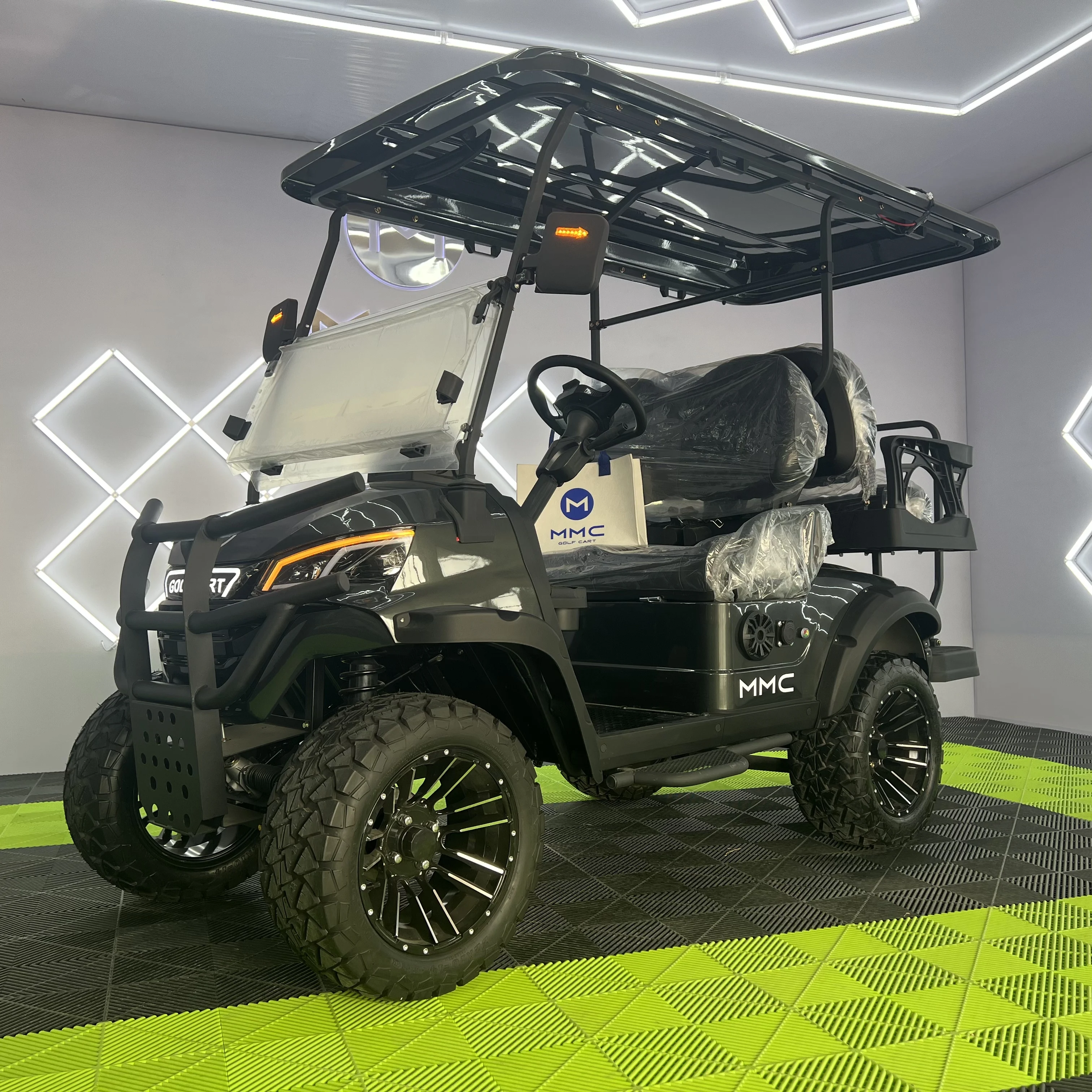 

MMC Deluxe Edition Seat 48V Lithium Battery Solar Panel Golf Car 7500W 150AH Off-Road Golf Cart 4 Seaters Electric Golf Cart