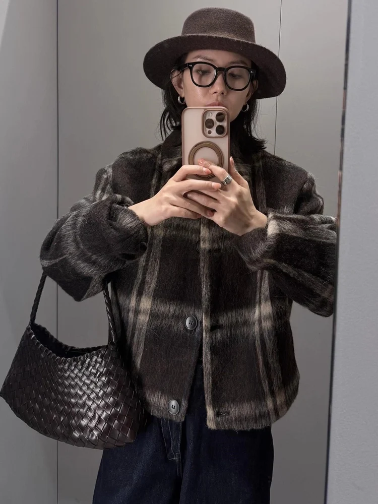 

Женское свободное пальто в клетку в стиле ретро с длинными рукавами и застежкой на пуговицы в стиле ретро, повседневная одежда, осенняя новинка...