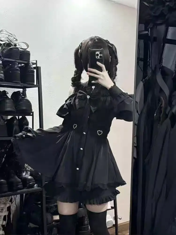 Jirai Kei Black Off Shoulder Mini Dress Women‘s Long Sleeve Ruffle Lace Trim Button Front High Waist Gothic Date Night Outfit